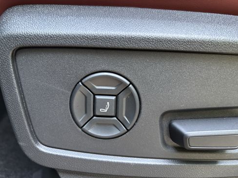 Used 2026 Audi SQ5 Premium Plus AWD/4WD image 30