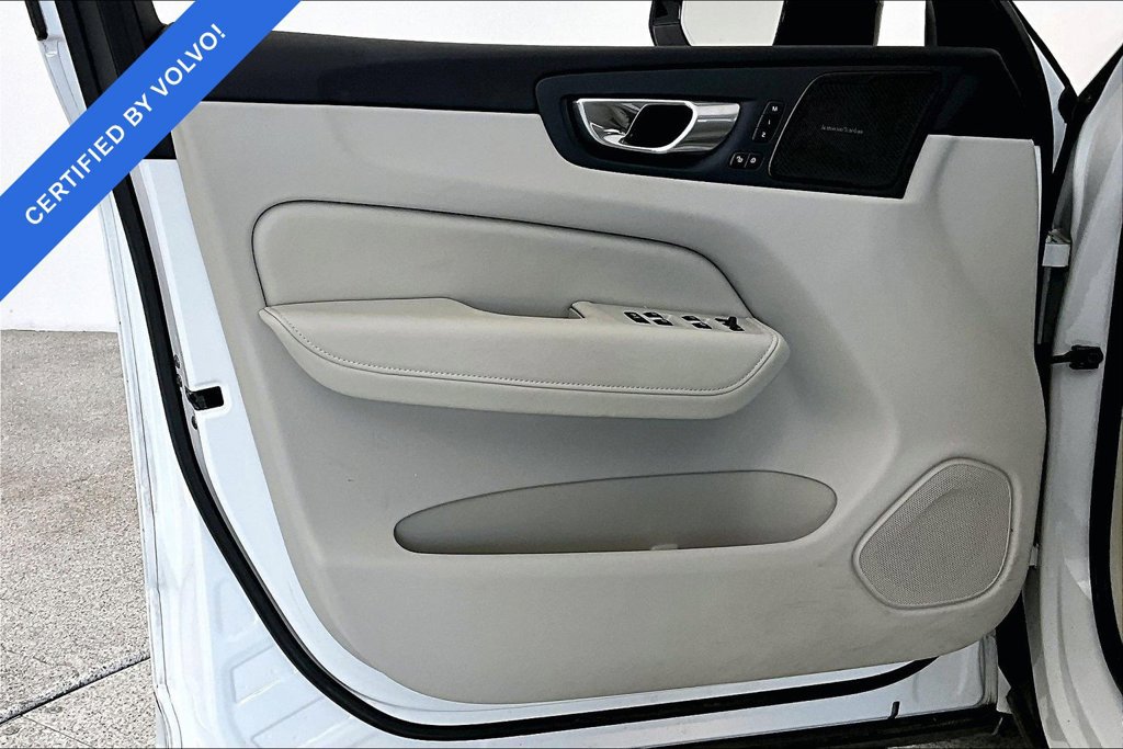 Used 2024 Volvo XC60 B5 Ultimate w/ Protection Package Premier AWD/4WD image 21