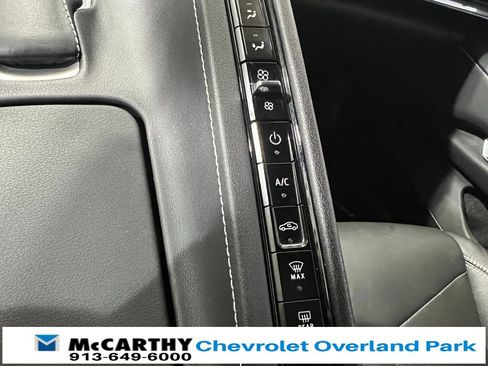 Used 2020 Chevrolet Corvette Stingray Convertible w/ Z51 Performance Package image 32