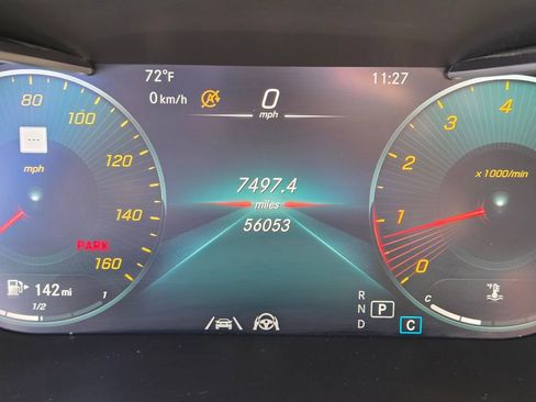 Used 2022 Mercedes-Benz GLC 300 4MATIC image 13