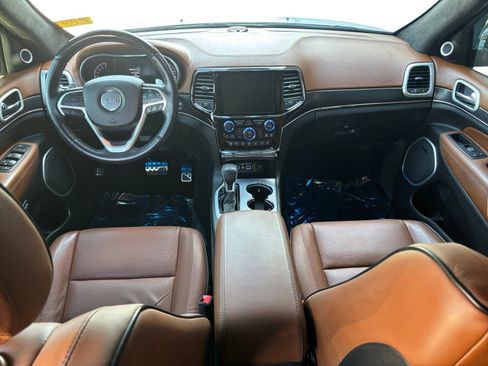 Used 2020 Jeep Grand Cherokee Summit image 10