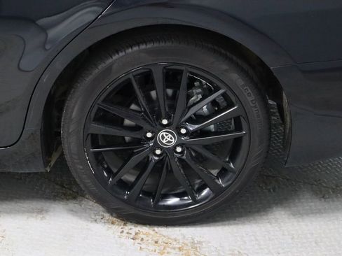 Used 2024 Toyota Camry XSE FWD image 19