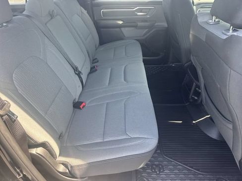 Used 2022 RAM 1500 Big Horn AWD/4WD image 12