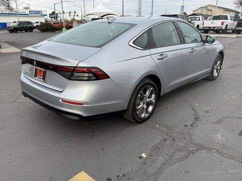 Used 2023 Honda Accord EX image 3