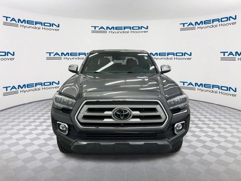 Used 2022 Toyota Tacoma Limited RWD image 8