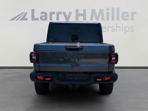 New 2025 Jeep Gladiator Rubicon w/ Convenience Group image 4