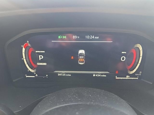 Used 2023 Nissan Rogue Platinum w/ Platinum Premium Package FWD image 11