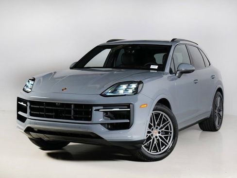 Certified 2026 Porsche Cayenne AWD/4WD image 1