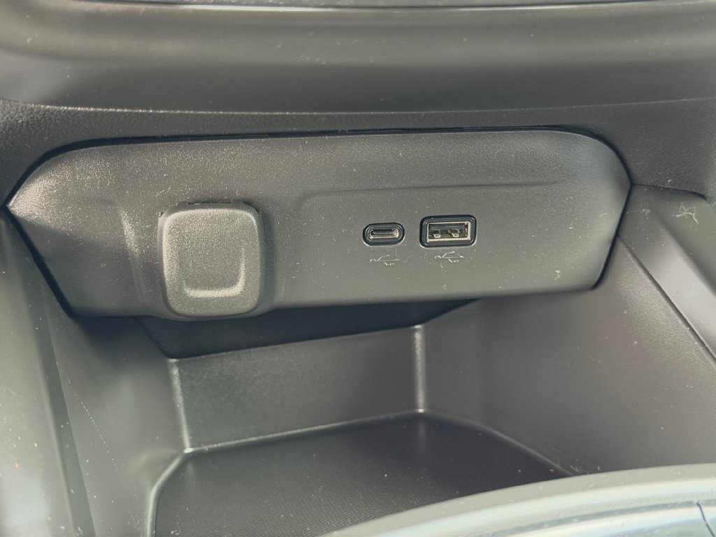 Used 2025 Chevrolet Trax LS w/ Driver Confidence Package FWD image 23