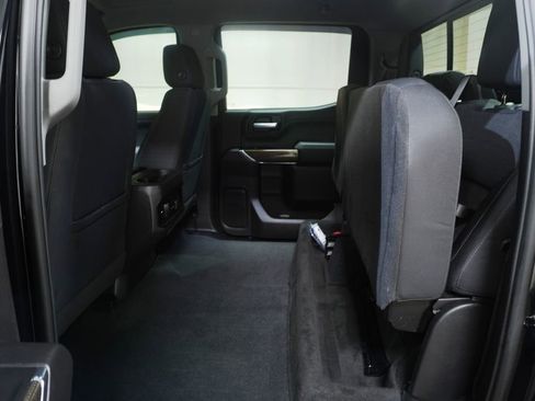 Used 2021 Chevrolet Silverado 1500 LT Trail Boss w/ Convenience Package II AWD/4WD image 13
