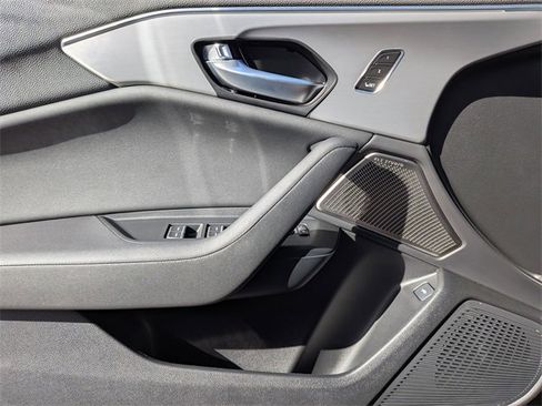 Used 2025 Acura TLX w/ Technology Package image 30