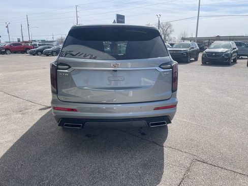 Used 2024 Cadillac XT6 Sport image 6
