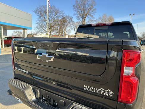 New 2026 Chevrolet Silverado 1500 High Country w/ Technology Package image 14