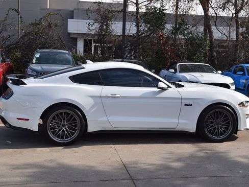 Used 2022 Ford Mustang GT Premium w/ Equipment Group 401A image 6