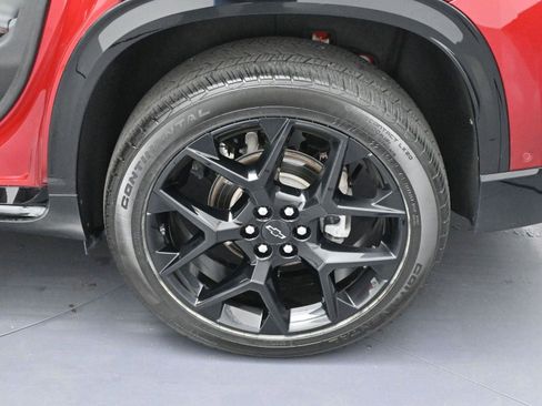 Used 2024 Chevrolet Traverse RS w/ LPO, Floor Liner Package image 35