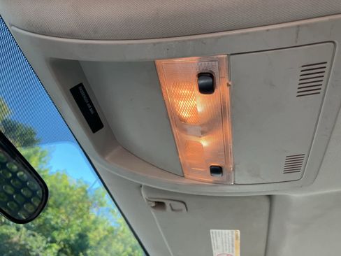 Used 2011 Chevrolet Silverado 3500 W/T image 19