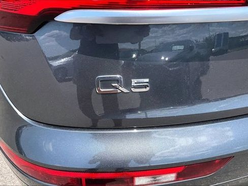 Used 2023 Audi Q5 2.0T Premium Plus w/ Premium Plus Package AWD/4WD image 33