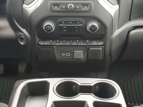 Used 2024 Chevrolet Silverado 1500 Custom Trail Boss image 17