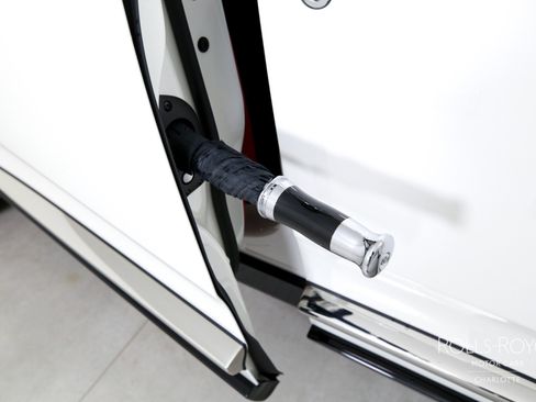 New 2026 Rolls-Royce Cullinan image 33