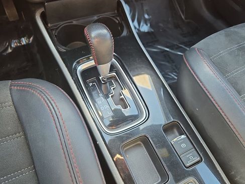 Used 2020 Mitsubishi Outlander LE image 28