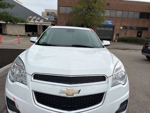 Used 2012 Chevrolet Equinox LT w/ Driver Convenience Package image 3
