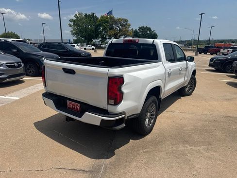 Used 2023 Chevrolet Colorado LT RWD image 5