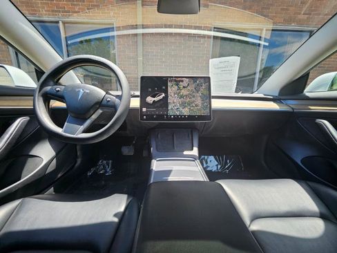 Used 2023 Tesla Model 3 Standard Range RWD image 38