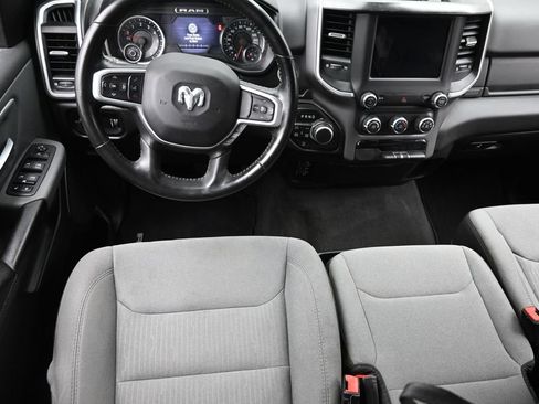 Used 2022 RAM 1500 Big Horn AWD/4WD image 14