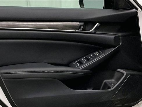 Used 2020 Honda Accord Sport image 20