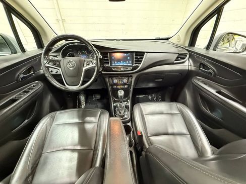 Used 2019 Buick Encore Essence AWD/4WD image 31