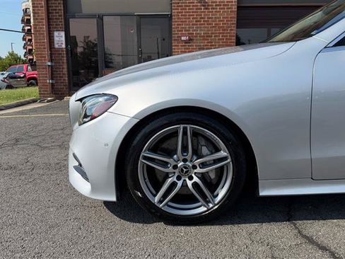 Used 2018 Mercedes-Benz E 400 Coupe image 5