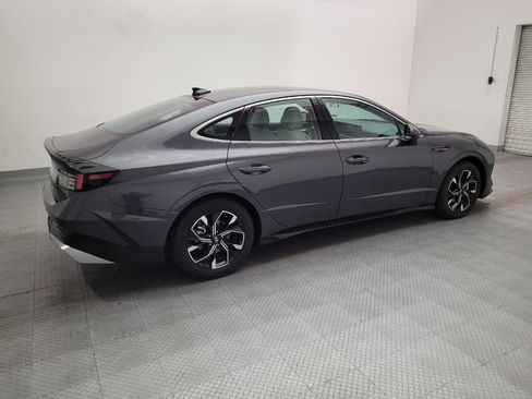 Used 2025 Hyundai Sonata SEL FWD image 10