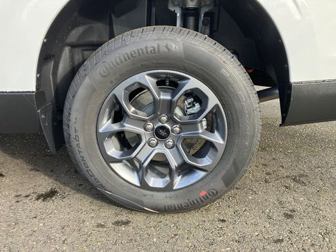 New 2025 Ford Maverick XLT w/ Equipment Group 301A image 31