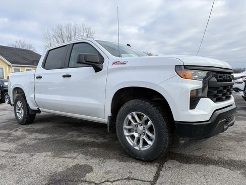 Used 2024 Chevrolet Silverado 1500 W/T w/ WT Value Package image 8