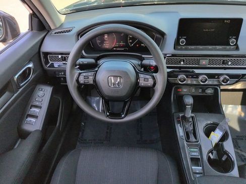 Used 2025 Honda Civic LX image 18