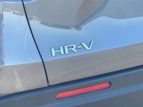 Certified 2025 Honda HR-V LX image 27