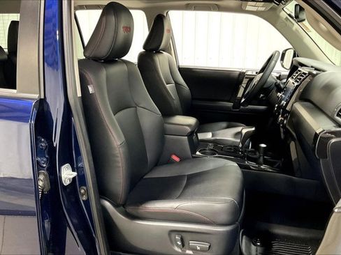 Certified 2020 Toyota 4Runner TRD Off-Road Premium image 8