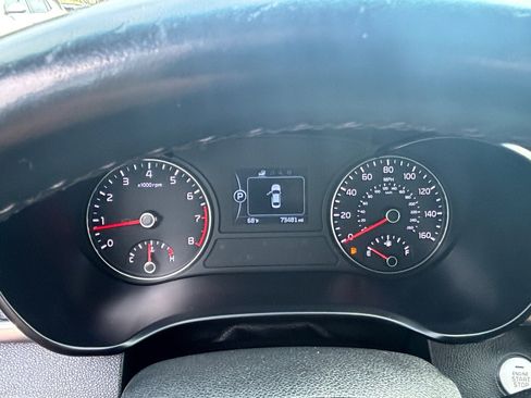 Used 2018 Kia Optima EX image 8