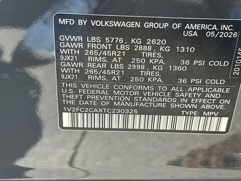 New 2026 Volkswagen Atlas Cross Sport SEL Premium R-Line AWD/4WD image 31