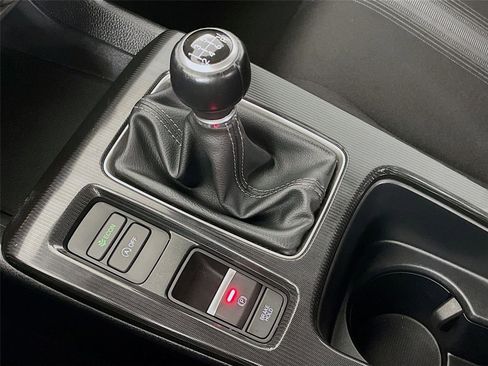 Used 2024 Honda Civic Sport image 18