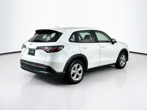 Used 2024 Honda HR-V LX image 9