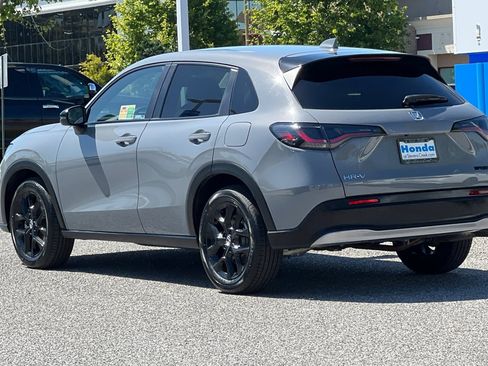 Certified 2024 Honda HR-V Sport image 3