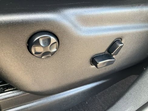 Used 2020 Jeep Grand Cherokee High Altitude image 6