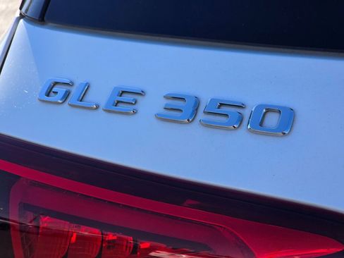 Used 2020 Mercedes-Benz GLE 350 4MATIC w/ Premium Package image 14