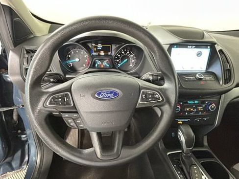 Used 2019 Ford Escape SE FWD image 15