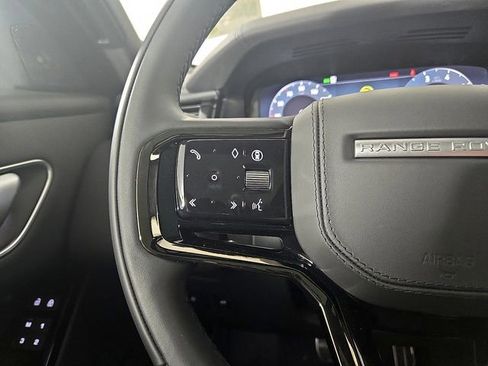 New 2026 Land Rover Range Rover Velar Dynamic SE image 19