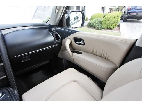 Used 2024 Nissan Armada SV w/ Cargo Package AWD/4WD image 8
