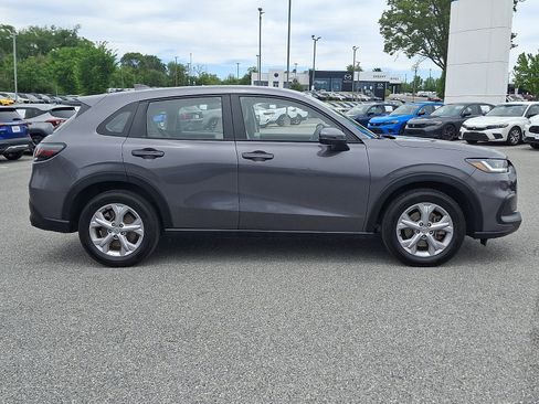 Used 2024 Honda HR-V LX image 7