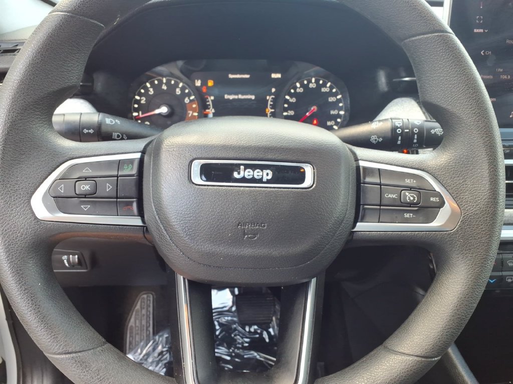 Used 2024 Jeep Compass Sport AWD/4WD image 7
