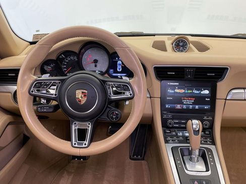 Certified 2017 Porsche 911 Carrera 4S image 25